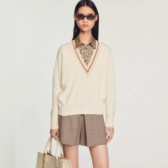 Sandro Women's Bridget Knit V-Neck Sweater In Ivory Wool Cashmere Size 1 / Small - Picture 2 of 16